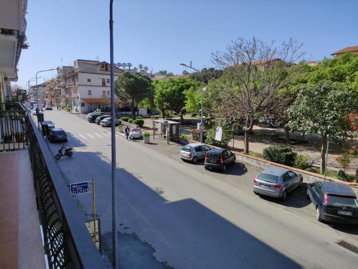I Du Meli Apartments Taormina Eksteriør bilde