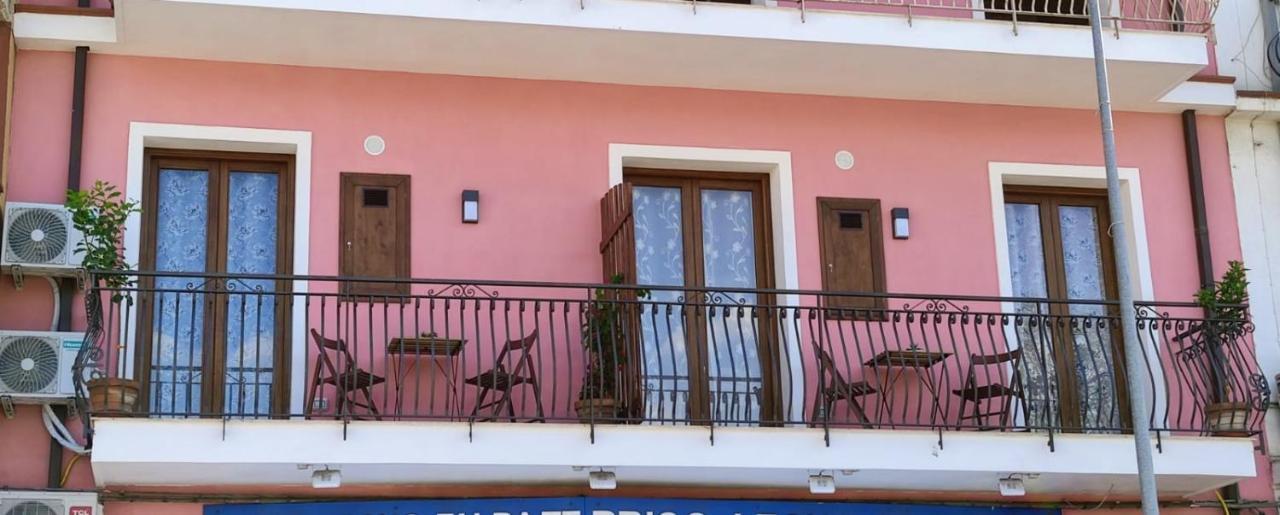 I Du Meli Apartments Taormina Eksteriør bilde