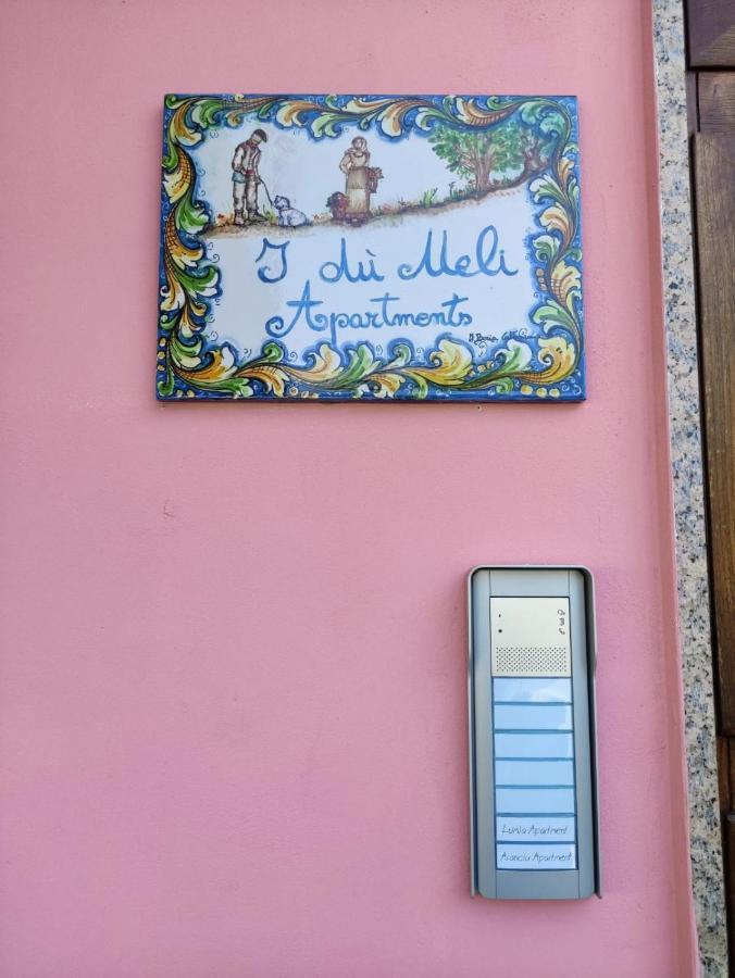 I Du Meli Apartments Taormina Eksteriør bilde