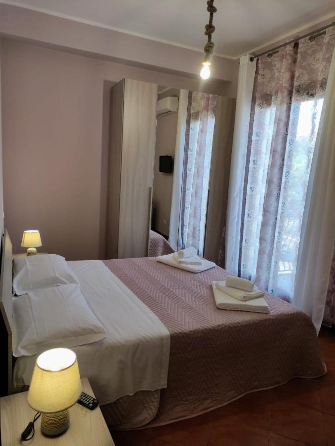 I Du Meli Apartments Taormina Eksteriør bilde