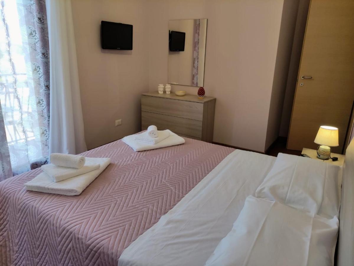 I Du Meli Apartments Taormina Eksteriør bilde